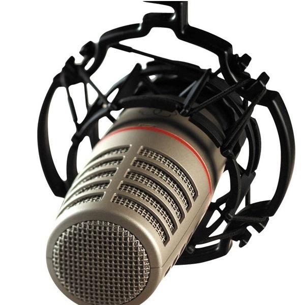 AKG C4500B (BC).Микрофон вещательный кардиоидный